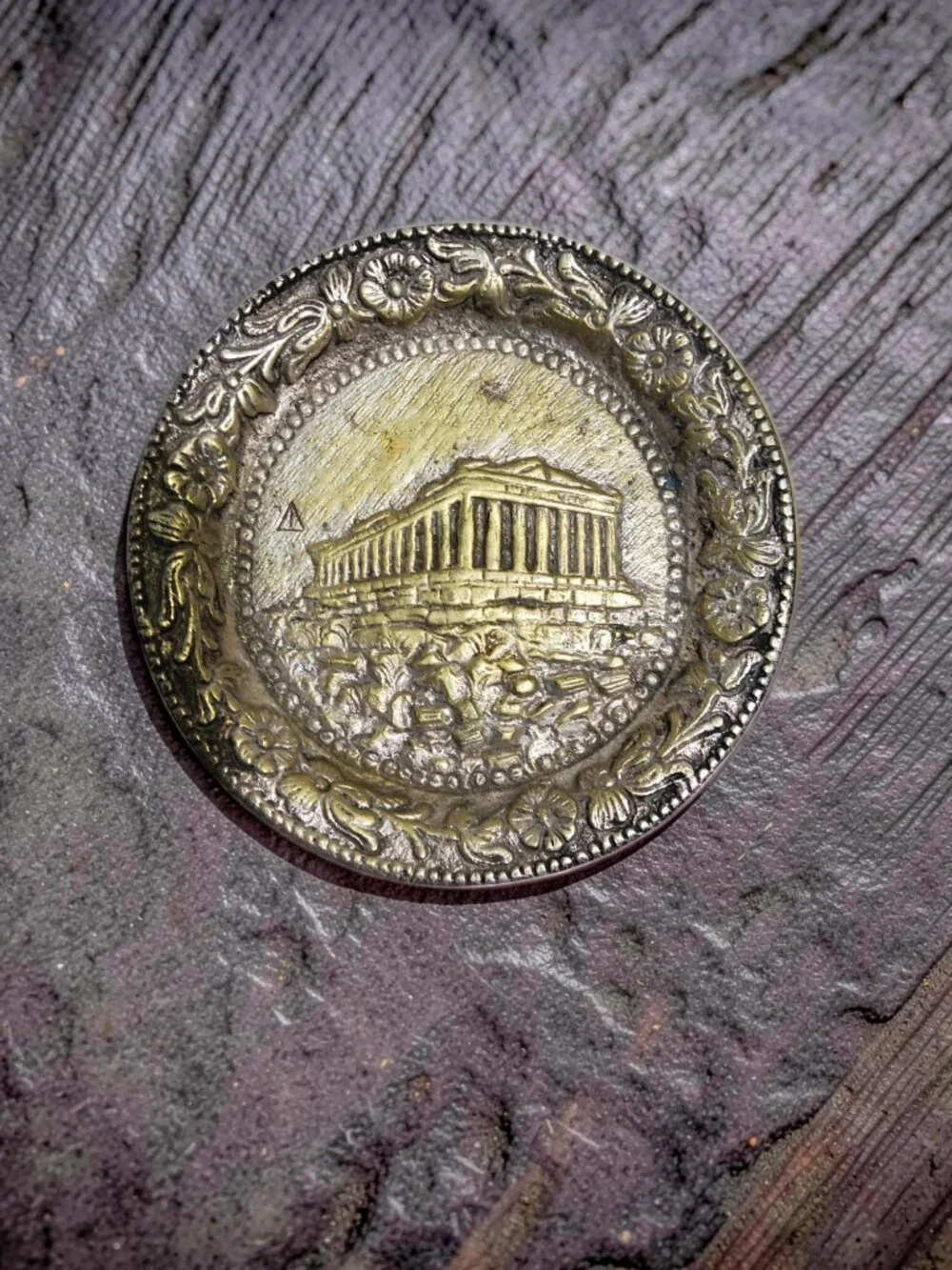 vintage 1950s-60s pewter athens greece souvenir has hallmark on back